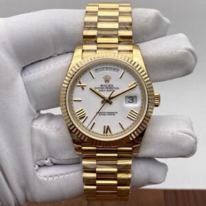 Rolex Day-Date 40 228238