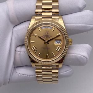 Rolex Day-Date 40 Like NEW 2018 Day-Date 40 President Yellow Gold Champagne Roman Dial 228238 FULL SET