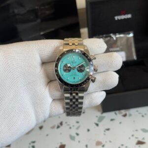 Tudor Black Bay Chrono 79360N