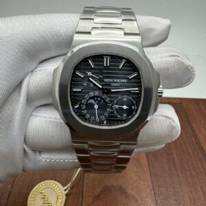 Patek Philippe Nautilus 5712/1A-001