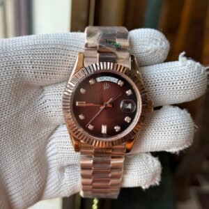 Rolex Day-Date 40  Oyster, 40 mm, Everose gold  Reference 228235