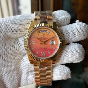 Rolex DayDate Oyster Gold Diamond Figure