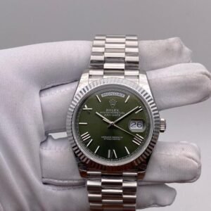 Rolex Day-Date 2022 Day-Date Green Arabic Fluted 228236
