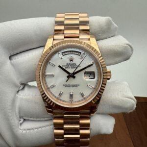 Day-Date 40  Oyster, 40 mm, yellow gold  Reference 228238