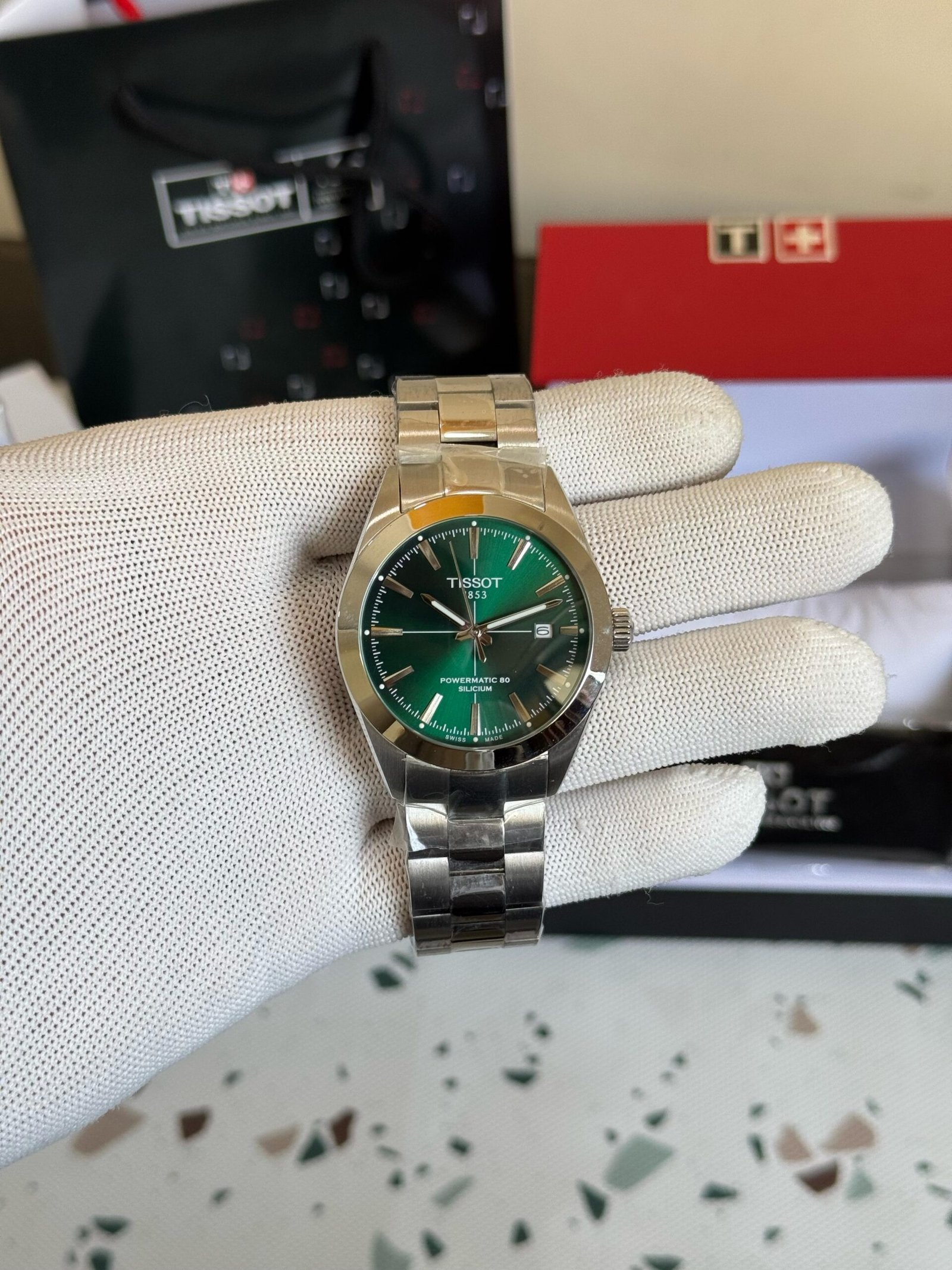 Tissot Powermatic Silicium 80. 40MM. GREEN DIAL. B-New. #T127.407.11.091.01